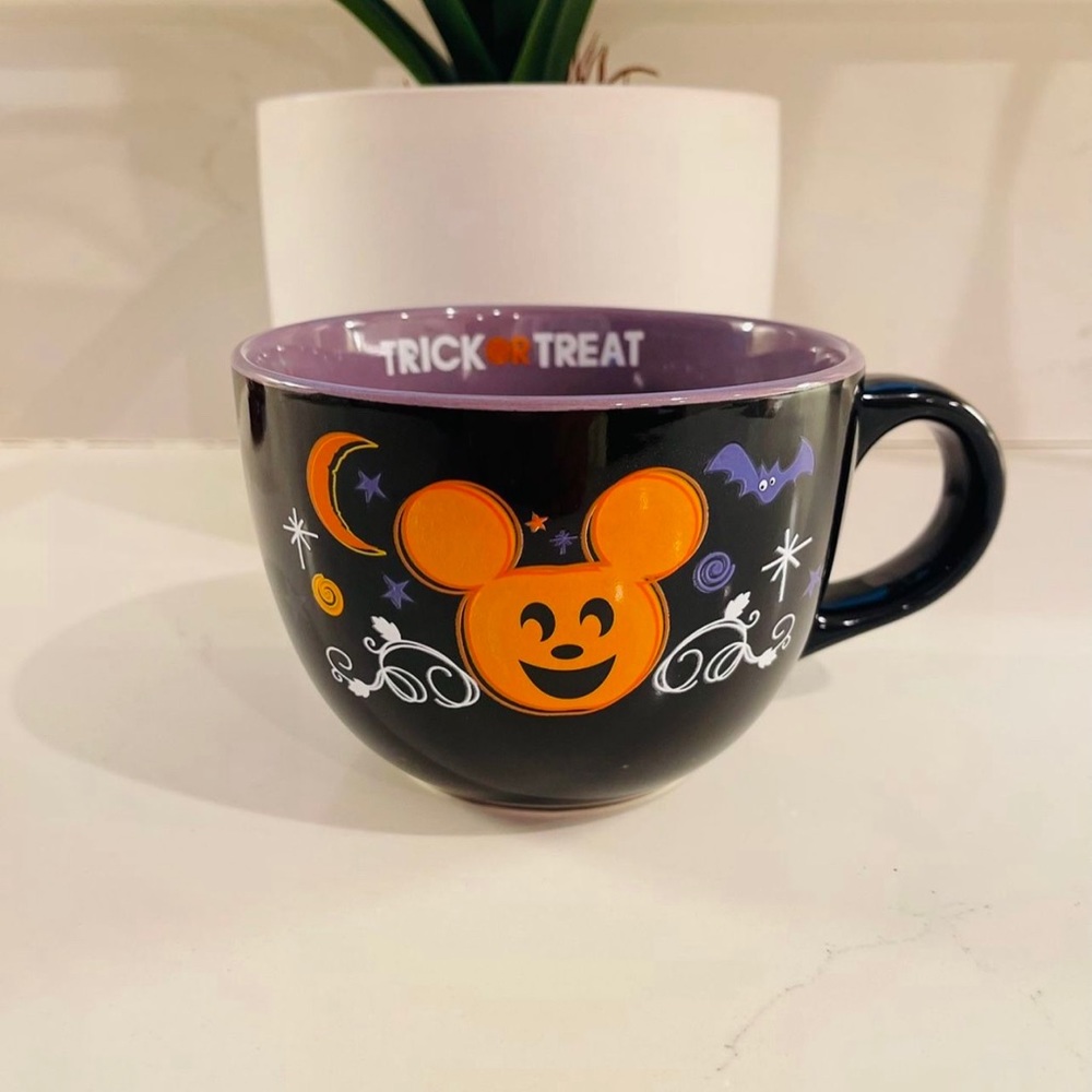 Disney Mickey Halloween pumpkin mug